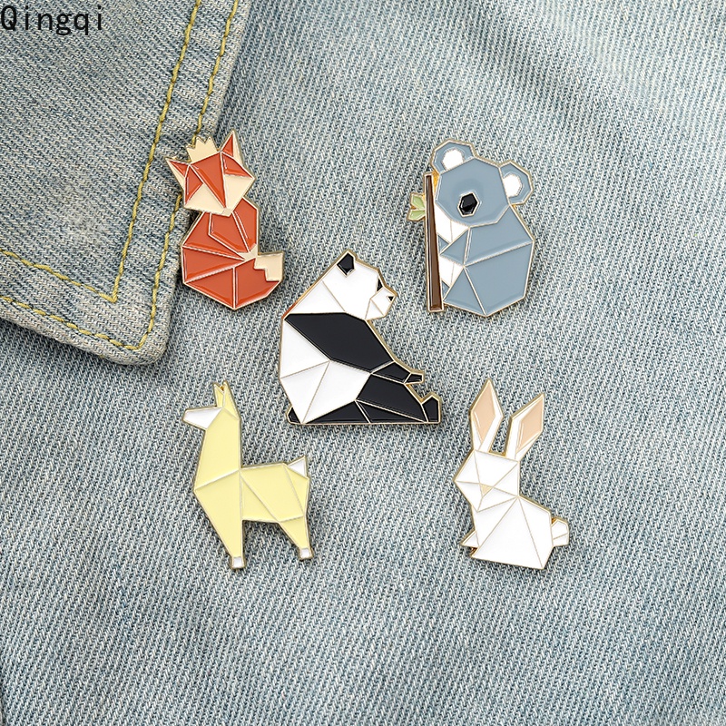 Bros Pin Enamel Origami Kartun Hewan Rubah Panda Koala Alpaca Kelinci Untuk Anak