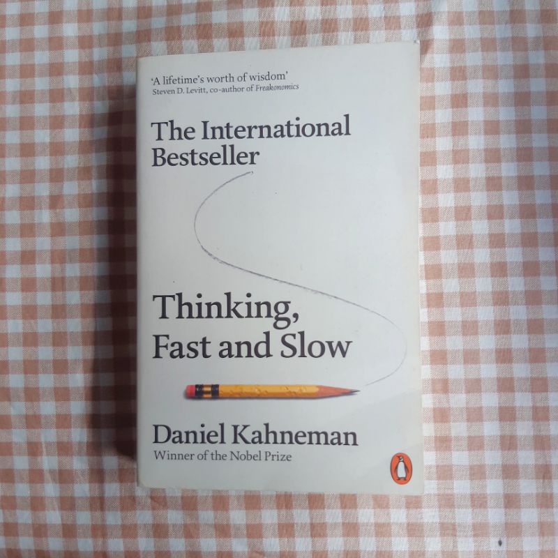 PRELOVED Thinking Fast and Slow by Daniel Kahneman