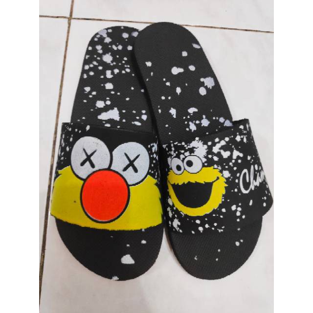 HOT ITEM!!! SUper sale...SANDAL ELMO