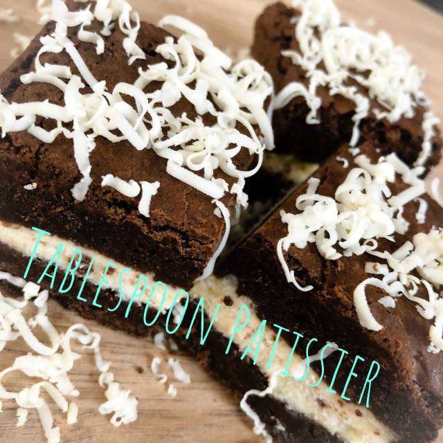 

Brownies Coklat Keju Spesial