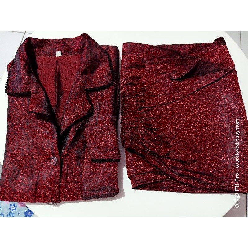 Piyama Satin Preloved