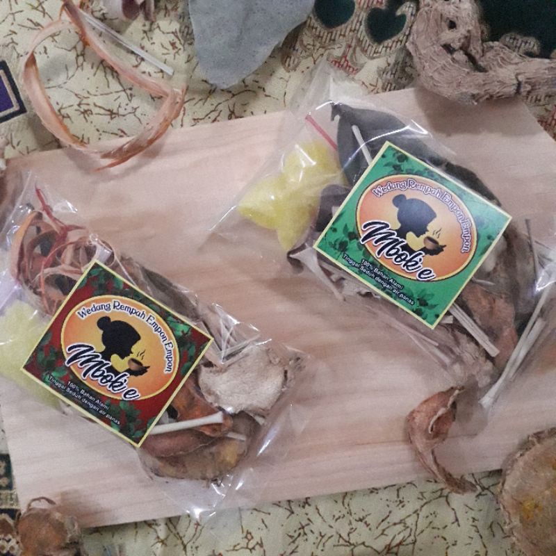 

Minuman Jamu Kesehatan Herbal Tradisional Wedang Rempah Komplit