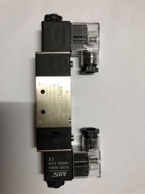 Solenoid Valve 4v220-08 AC 220v