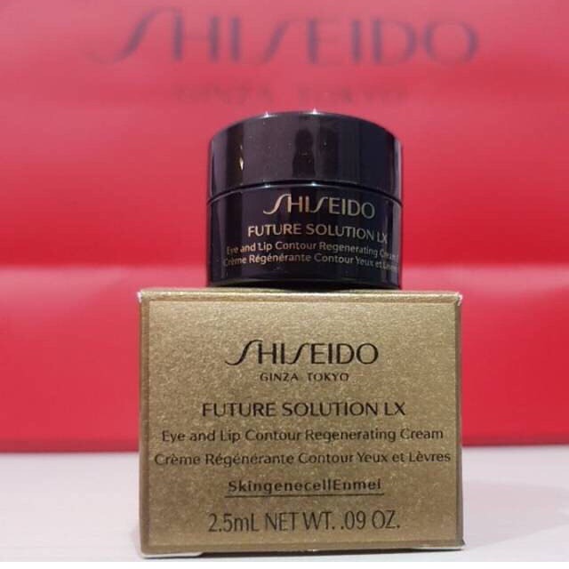 future solution eye and lip contour cream