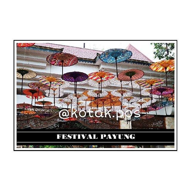 

FESTIVAL PAYUNG 01 UMBRELLA FEST CARNIVAL BUDAYA INDONESIA TRADISIONAL KARTU POS POSTCARD UCAPAN