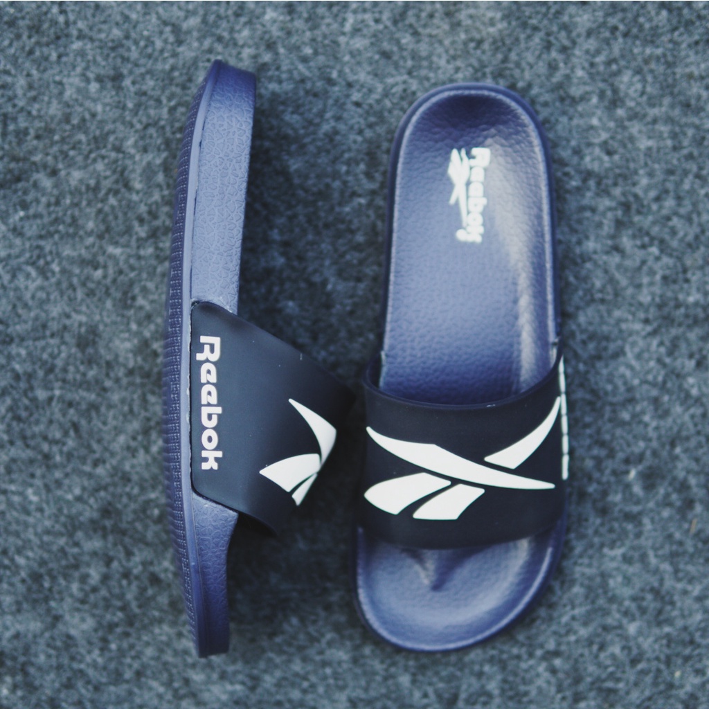 Terbaru!!! Sandal Slide Rebook Karet Hight Quality Nyaman Anti Letoy (gratis ongkir)