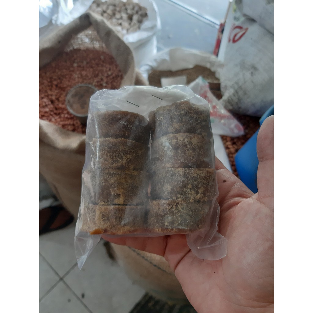 

GULA MERAH 250 GR (MEREK DELIMA)
