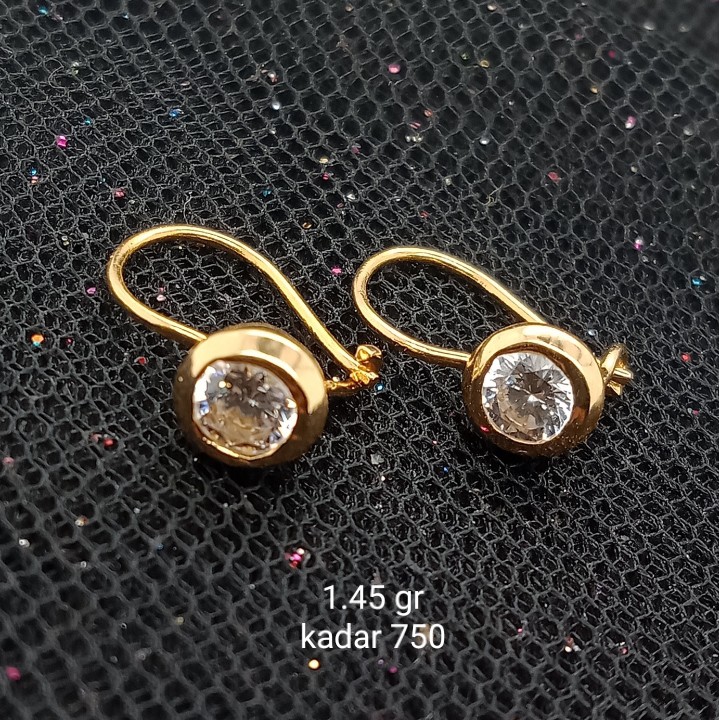 Anting Emas 17 K - 1.45 gr Kadar 750 - 2289