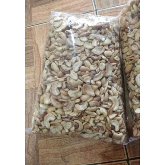 

Kacang Mede Patahan 1kg Mede Patahan 1kg Mete Patahan 1kg