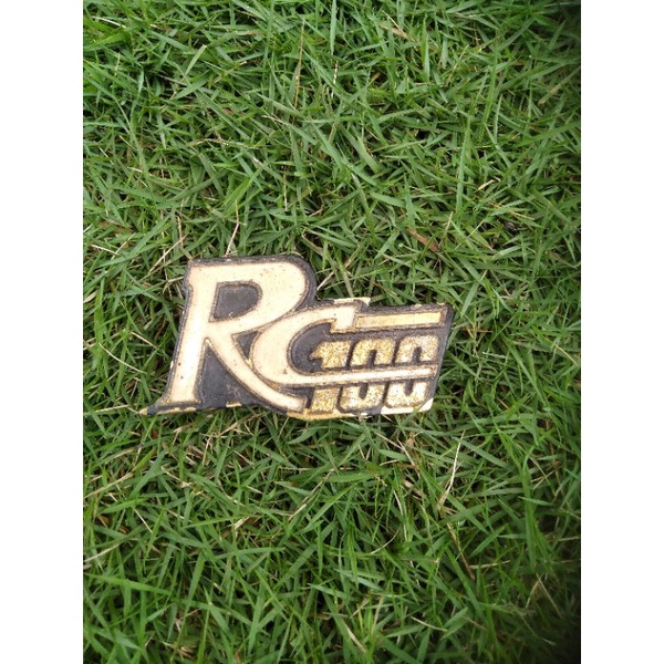 emblem logo sayap depan Suzuki rc100 original