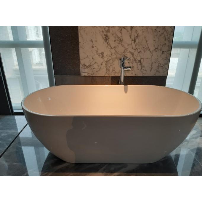 TOTO BATHTUB ATELIER MARBELLA FREE STANDING ACRYLIC