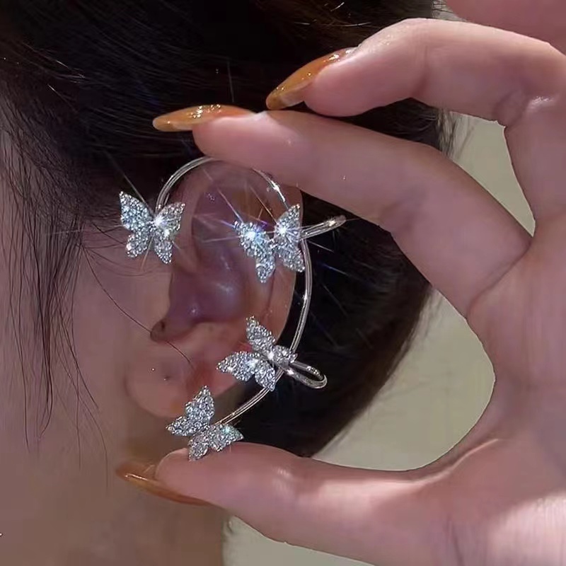 Anting Klip Tanpa Tindik Desain Kupu-Kupu Hias Berlian Untuk Wanita