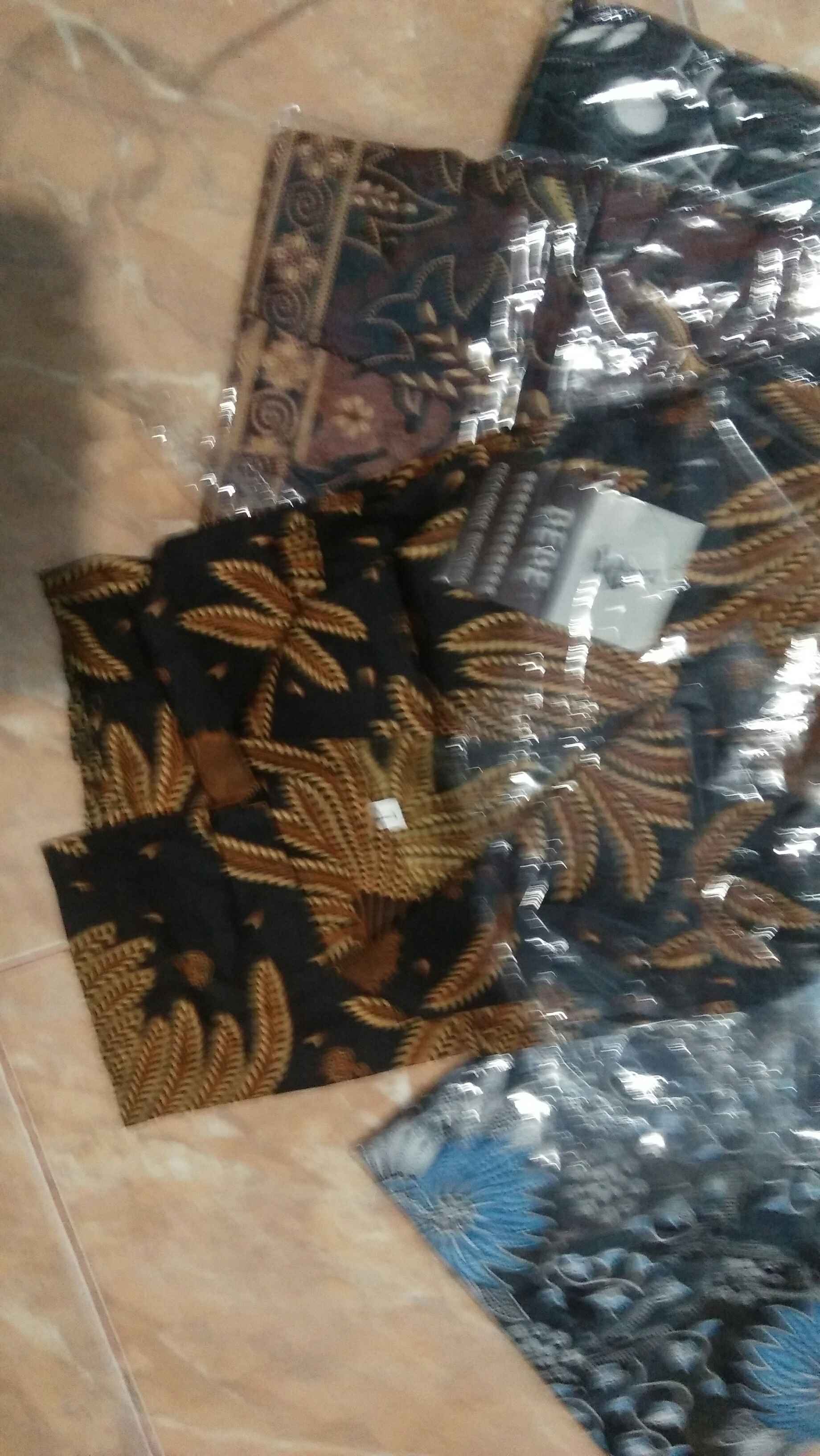 Atasan Batik Dolby Dolbi Dobby Doby Tenun Sutra Tulis Halus Katun Atbm Baron ,sarombit Atasan