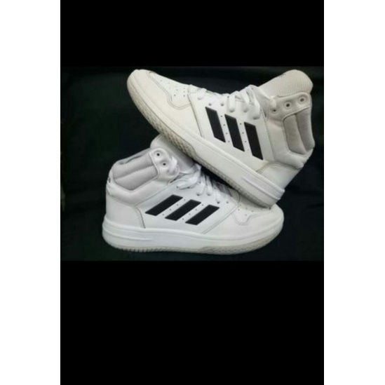 Sepatu second Adidas basket