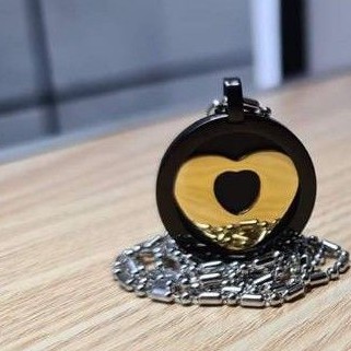 PENDANT AURA HEART BLACK GOLD MCI