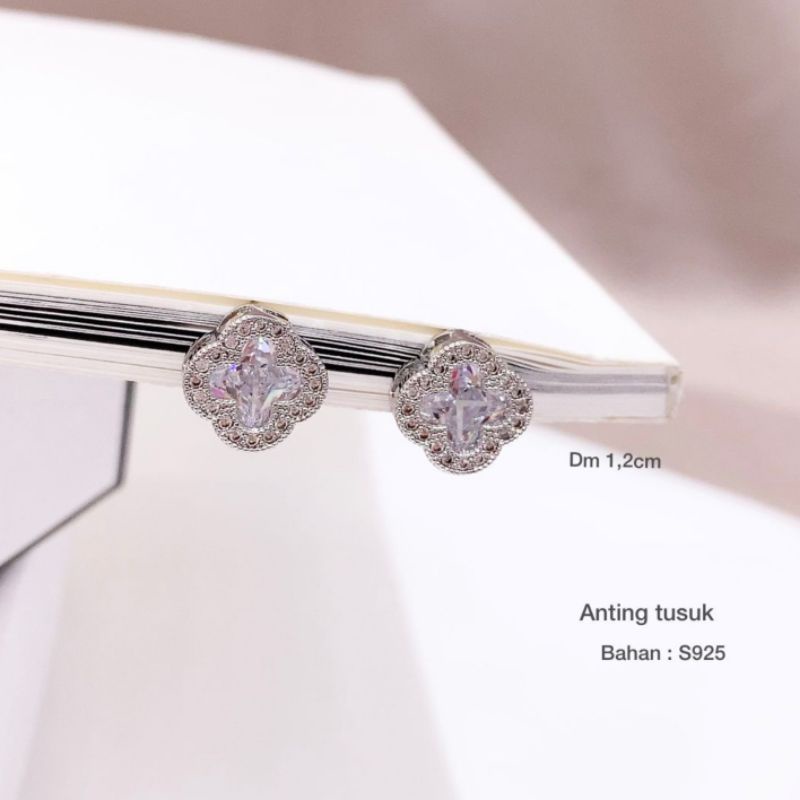 Anting Silver925 Perak Mata Kilau anting silver Anti Karat anti alergi berlian kilap AN501