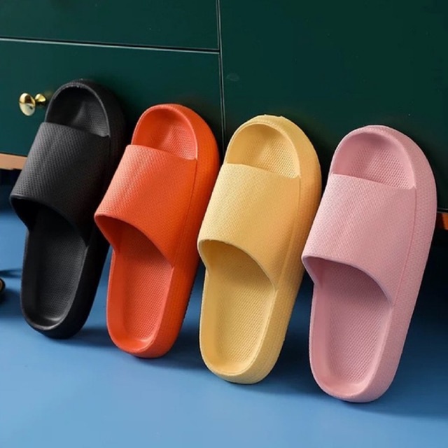 SENDAL SLOP SLIP ON EMPUK KARET SANDAL RUMAH SANDAL KOREA