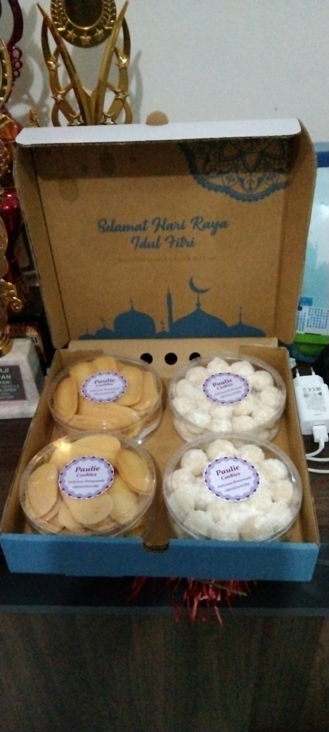 Mili Toples Kue Lebaran Bulat 250gr Isi 1lusin