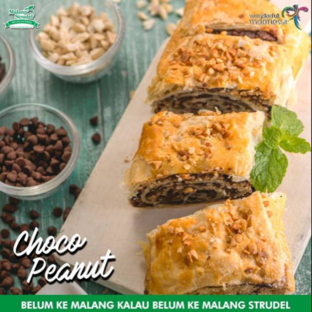 

Malang Strudel - Rasa Choco Peanut (Coklat Kacang)