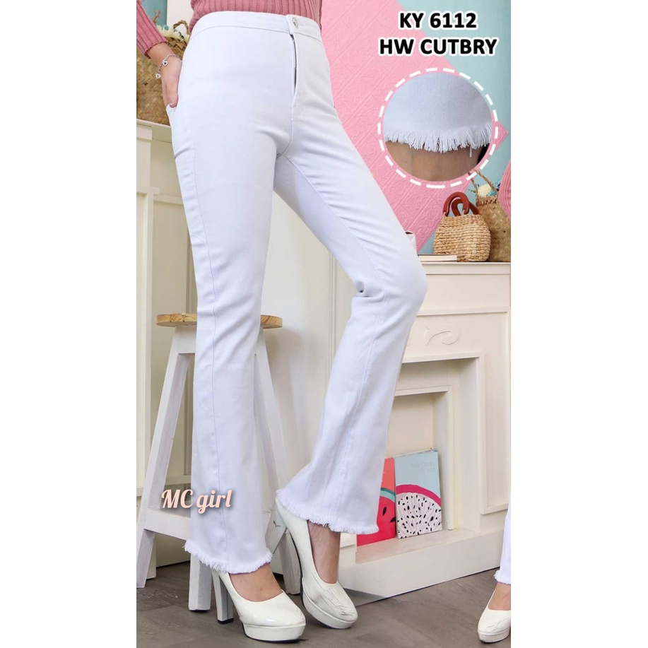 ( Size 27 - 34 ) MC girl - Cutbray High Waist Jeans Warna Putih Wanita / Celana Jeans Pinggang Tinggi Cutbray Rawis Cewek / Cutbrai Highwaist Rumbai / Cutblay Haiwes / HW / Boot Cut / Kaki Lebar / Kaki Gede / Kaki Besar 7C-G