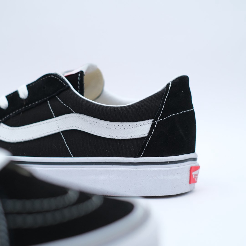 SALE DISKON! V4NS SK8-LOW BLACK/WHITE CLASSIC 100% ORIGINAL BNIB