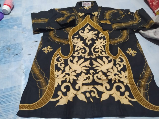 Hem Panjang S-xl