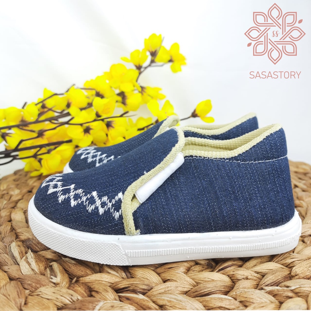 Sasastory Sepatu Anak Laki Laki 1 2 3 Tahun Sepatu Anak Perempuan 1 2 3 Tahun Sepatu Anak Slip On Sepatu Resmi Anak Perempuan Sepatu Resmi Anak Laki Laki Sepatu Denim Anak Sepatu Santai Sepatu Trendy Sepatu Acara Anak FA19