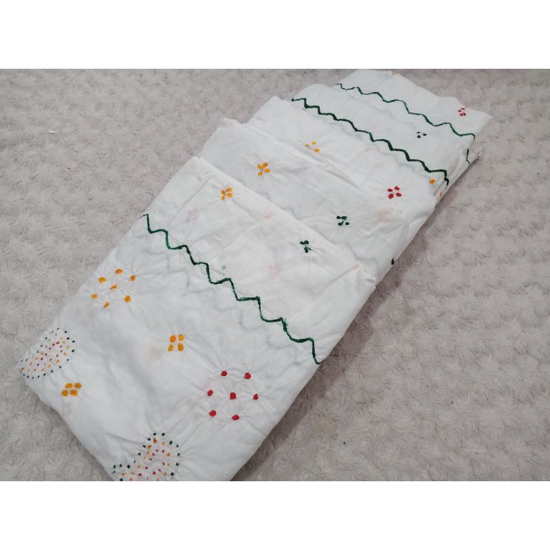 Kain Batik Jumputan ori Handmade Dian Sastro / Jumputan putih, merah, hitam / Batik Jumputan / Kain 