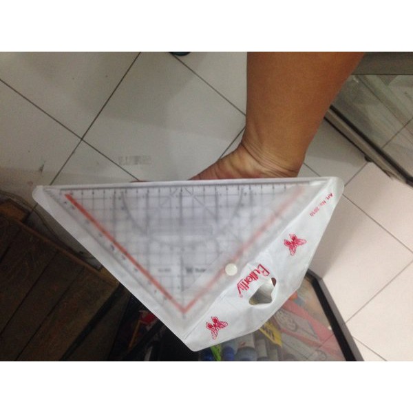 

Terlaris penggaris segitiga pegangan butterfly kecil Terlaris