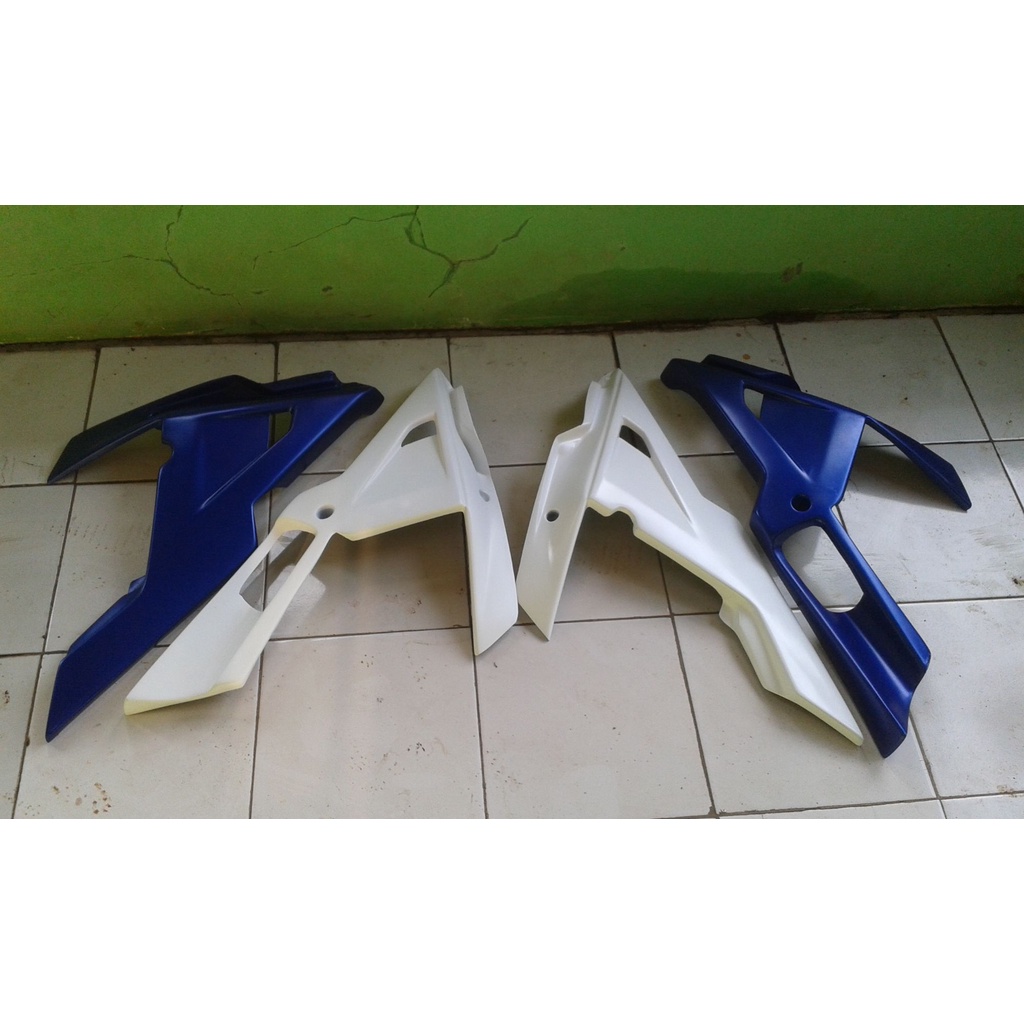 UNDERCOWL R15 V2 / UNDERCOWL R15 OLD LAMA