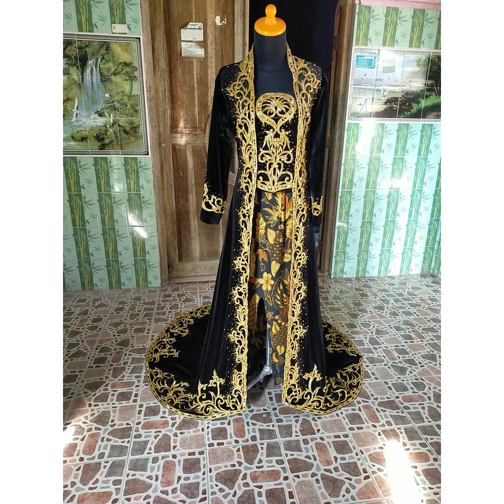 Kebaya bludru kutubaru full bordir payet jepang/kebaya pengantin ekor/kebaya pengantin mewah