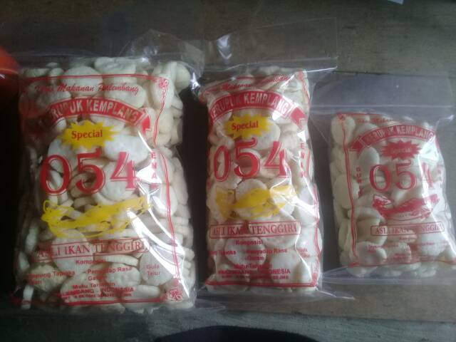 

Kerupuk 054