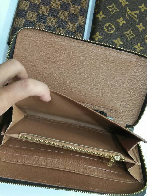 Dompet resleting panjang passport import premium lv 60003