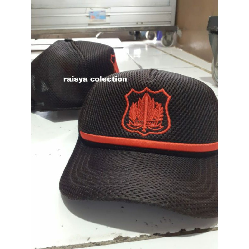 topi security terbaru / topi satpam terbaru / topi satpam lis merah