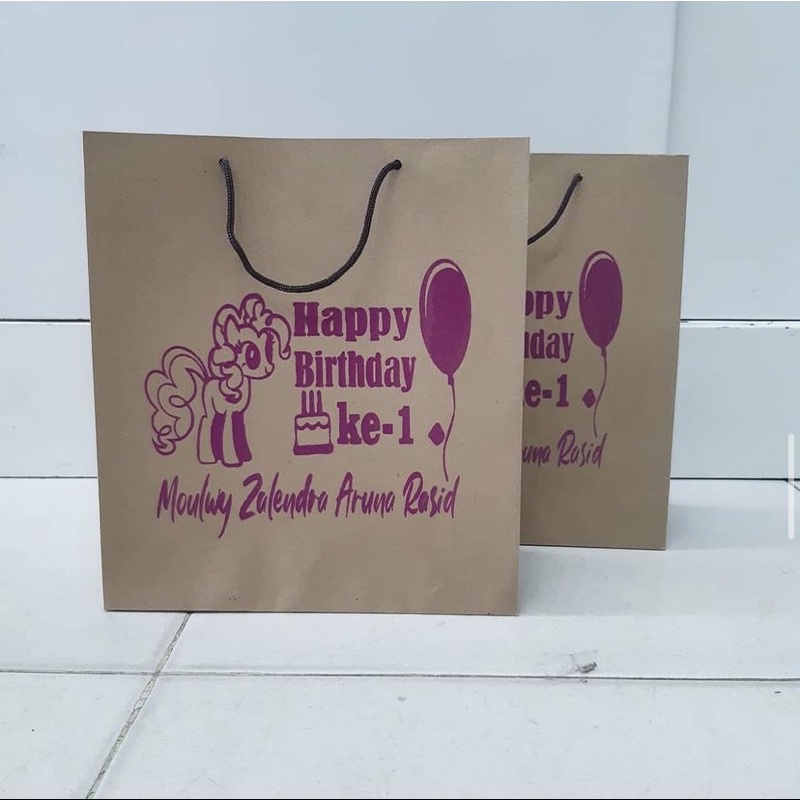 

Paperbag kertas costum (minimal order 60pcs / paperbag ulang tahun / paperbag sablon