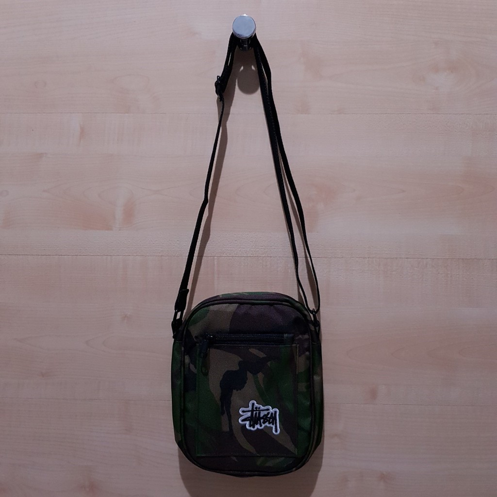 harga stussy sling bag