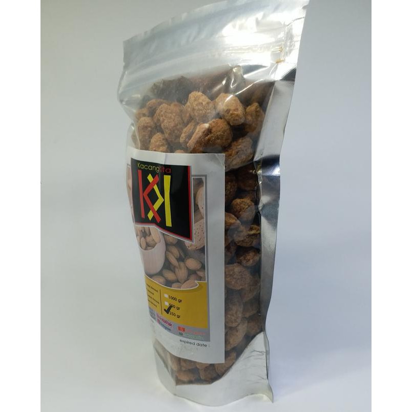 

food Chili Coated Almond / Snack Kacang Almond rasa Pedas 250 gr