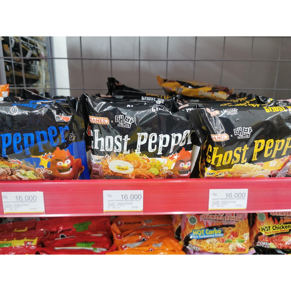 

Mie Pedas Ghost Pepper