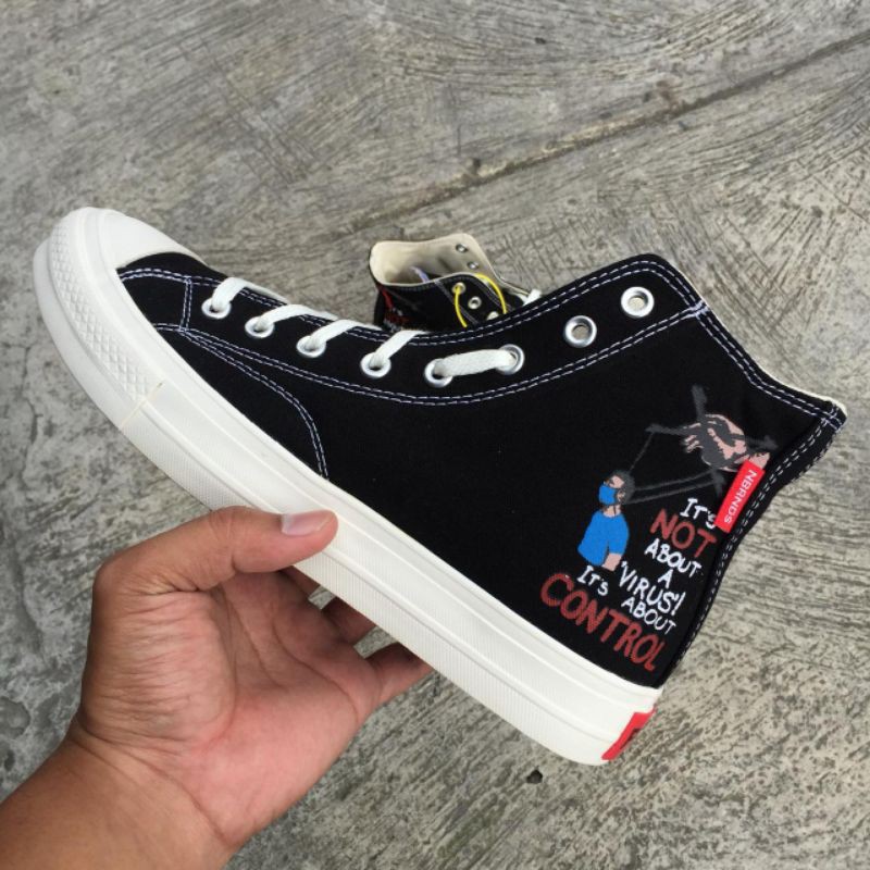 SEPATU NO BRAND CORONA JANCOK BLACK WHITE ORIGINAL