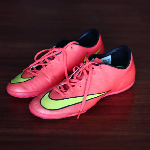 Sepatu futsal Nike mercurial vapor pink (second original)