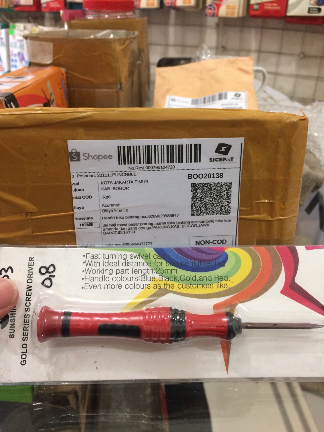 Obeng Bintang / Pentalobe Untuk Iphone 4 / 4s / 5 / 5s / 5c