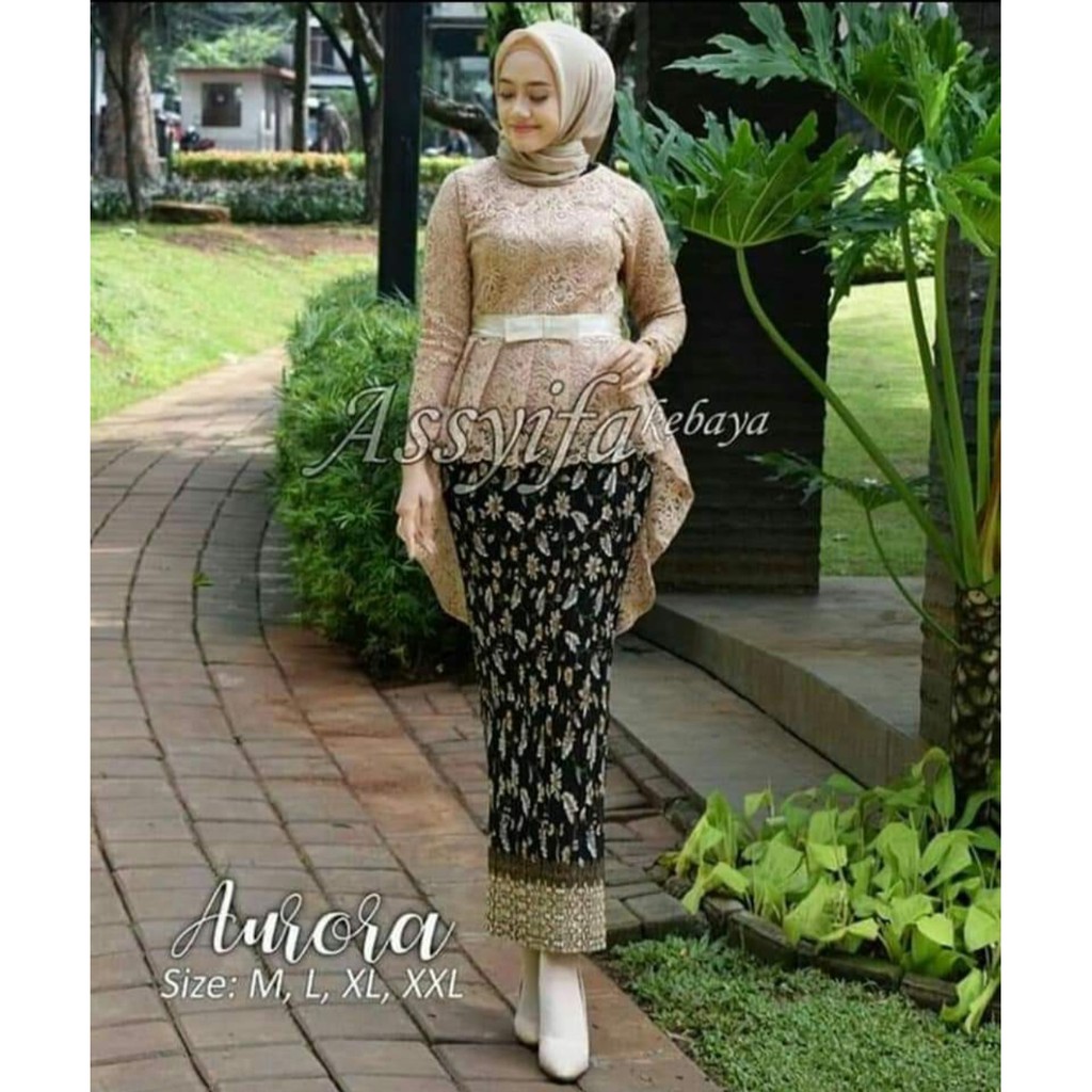 ASS&gt; SET KEBAYA AURORA -OUTFIT KEBAYA MODERN - KEBAYA FASHION WANITA - KEBAYA BRUKAT PINGUIN TERBARU