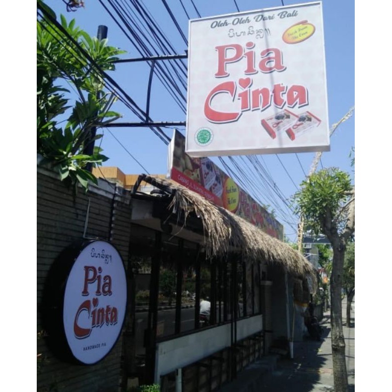 

PIA CINTA