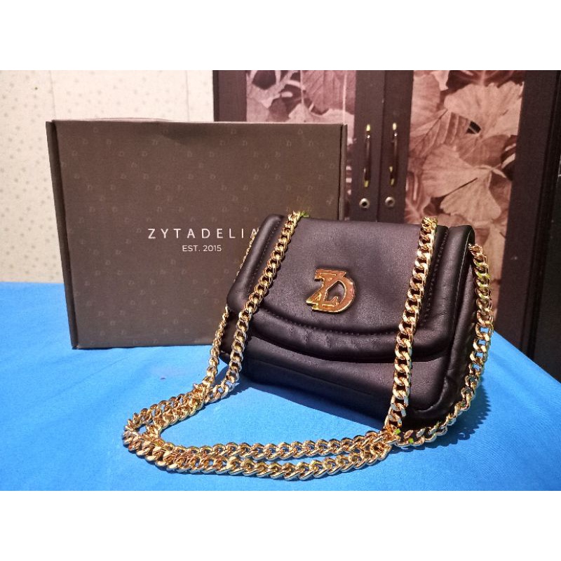 Preloved Charis Bag by Zytadelia