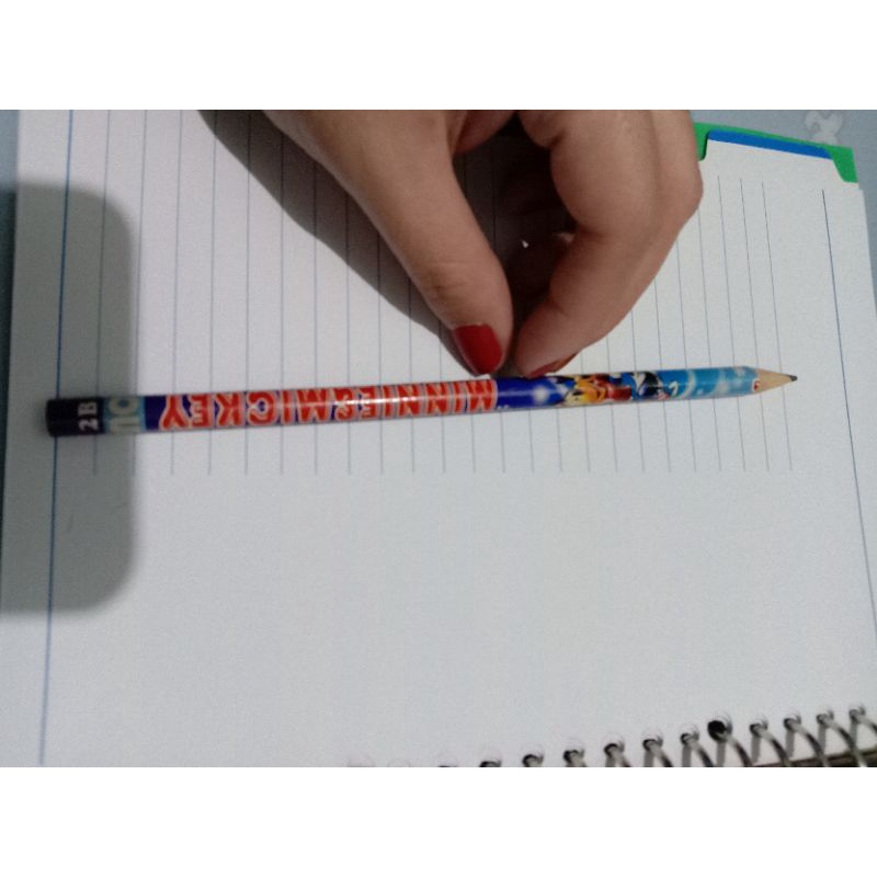 

Pensil 2B Minnie and Mickey Mouse
