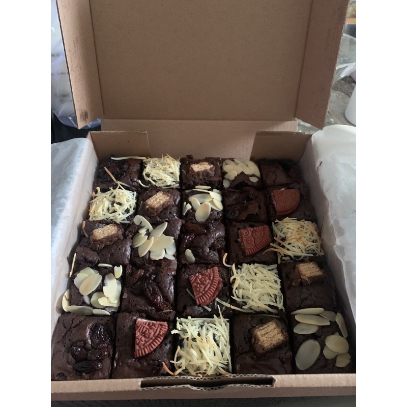 

BROWNIES MIX || PEMESANAN H-1