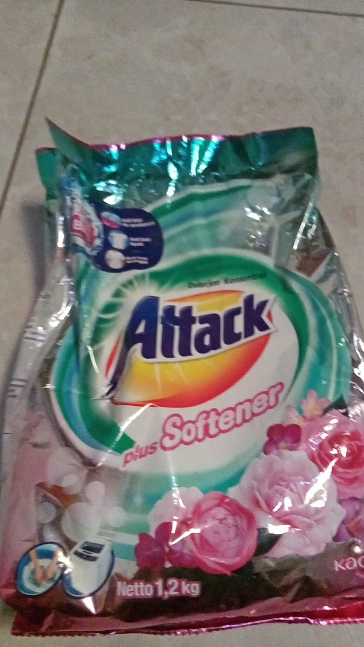 Attack Softener Detergent Powder 1,2kg - Bloralapak
