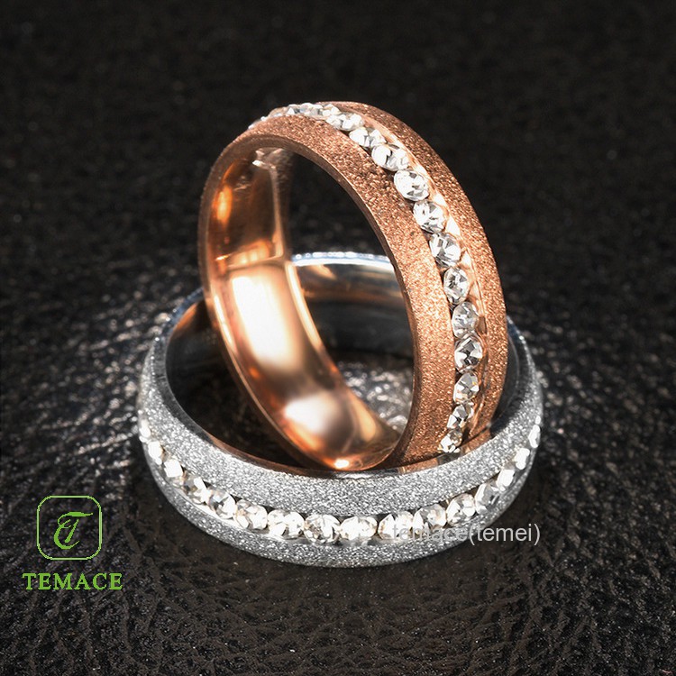 Cincin Titanium Wanita Anti Karat Fashion Perhiasan