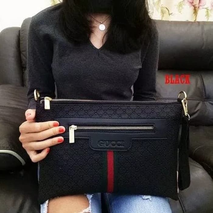 Tas Batam Tas Wanita Import Tas Gucci Clutch Embossed Tas Slempang - Hitam