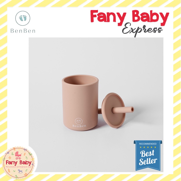 BENBEN SILICONE CUP SET WITH STRAW